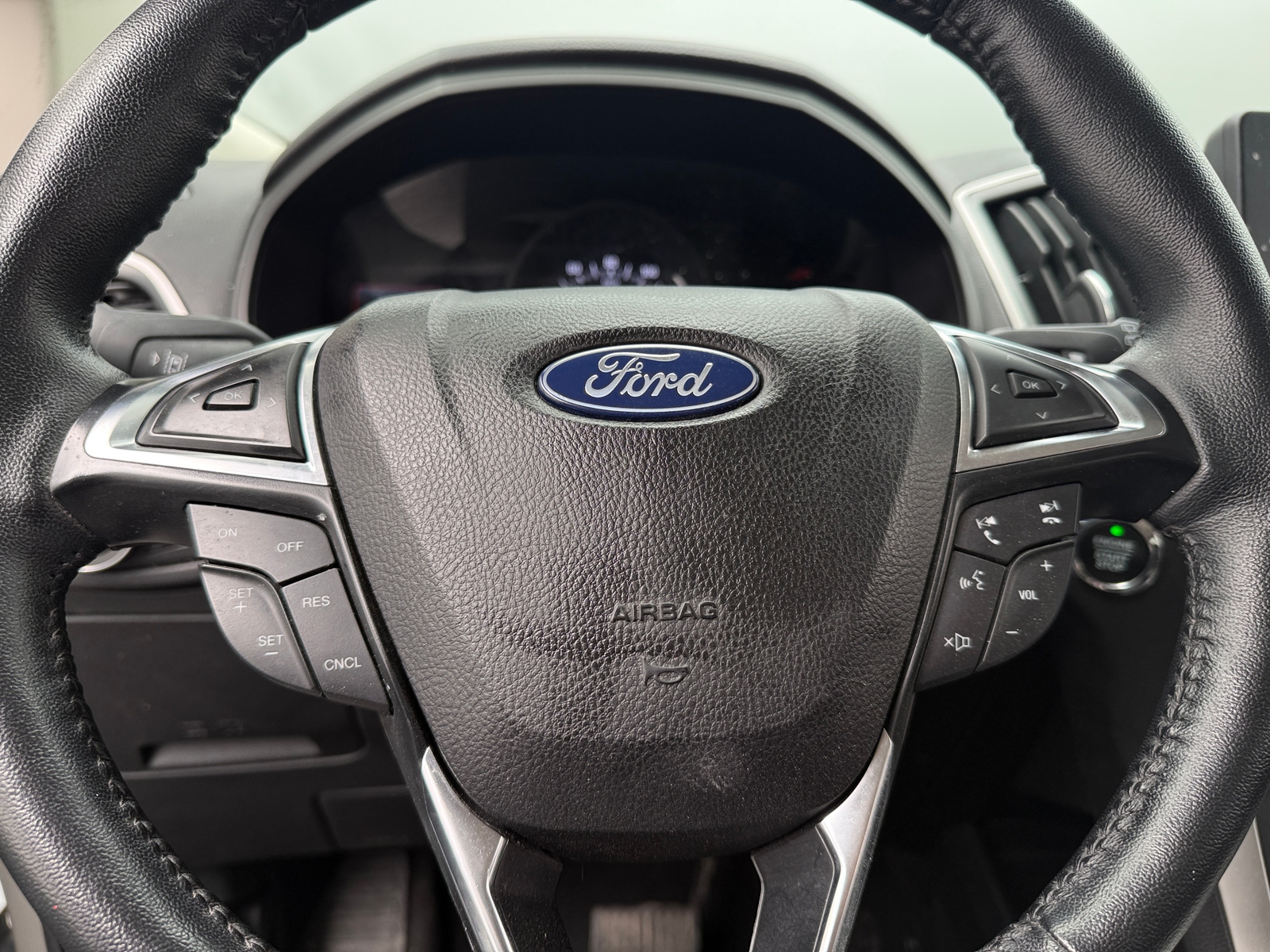 Thumbnail: 2024 Ford Edge - 4