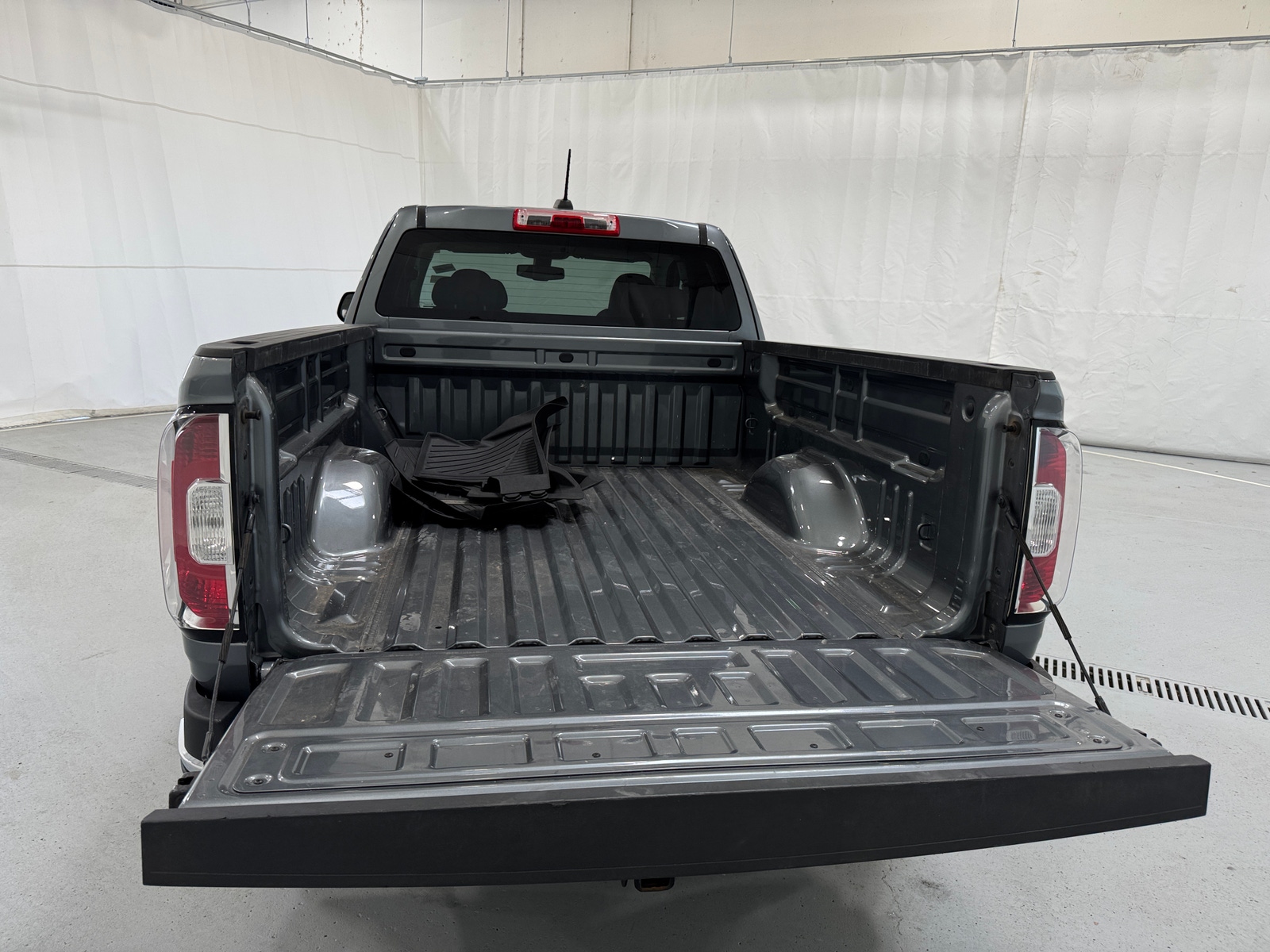 Thumbnail: 2020 GMC Canyon - 6