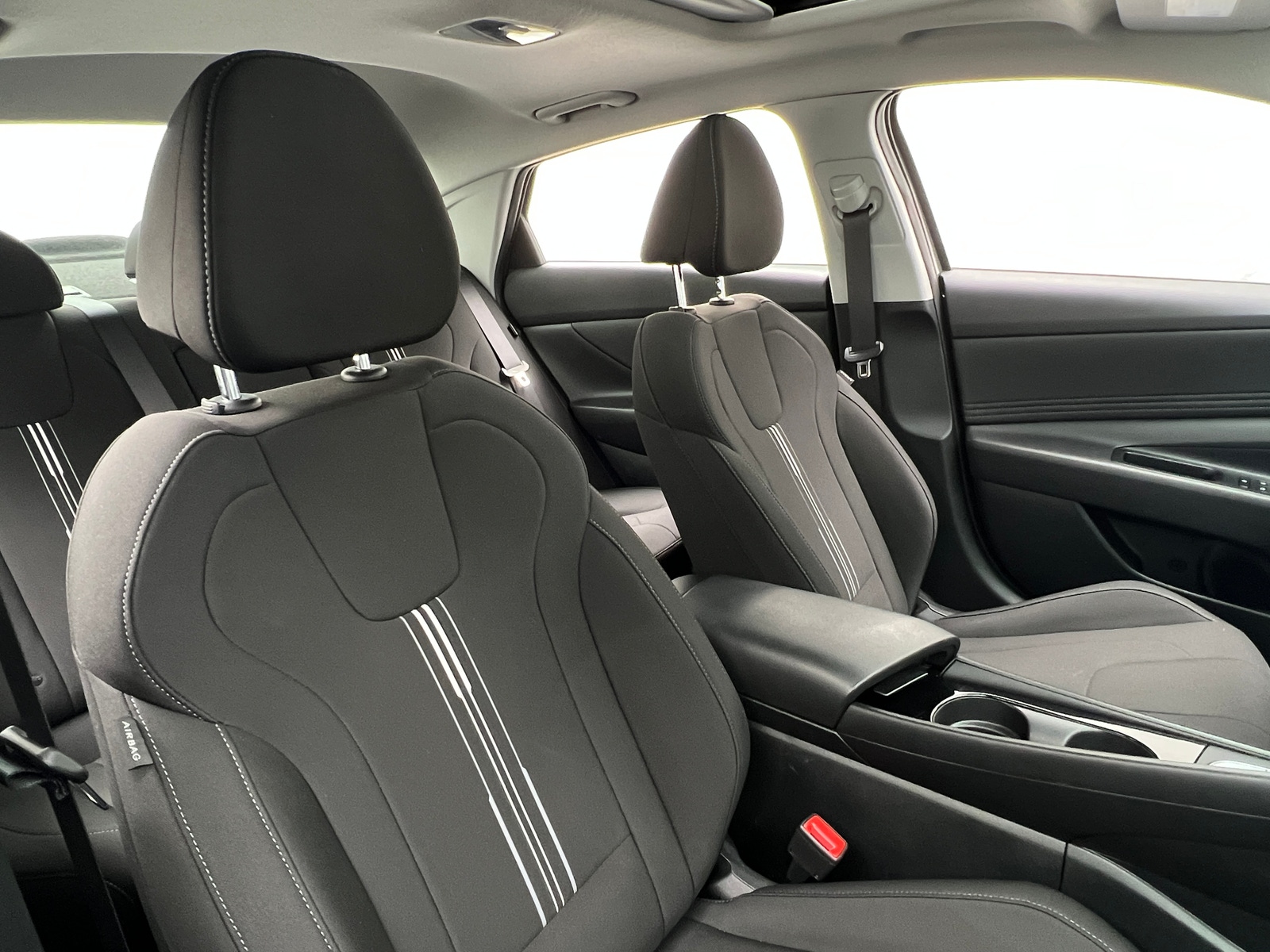 Thumbnail: 2025 Hyundai Elantra - 2