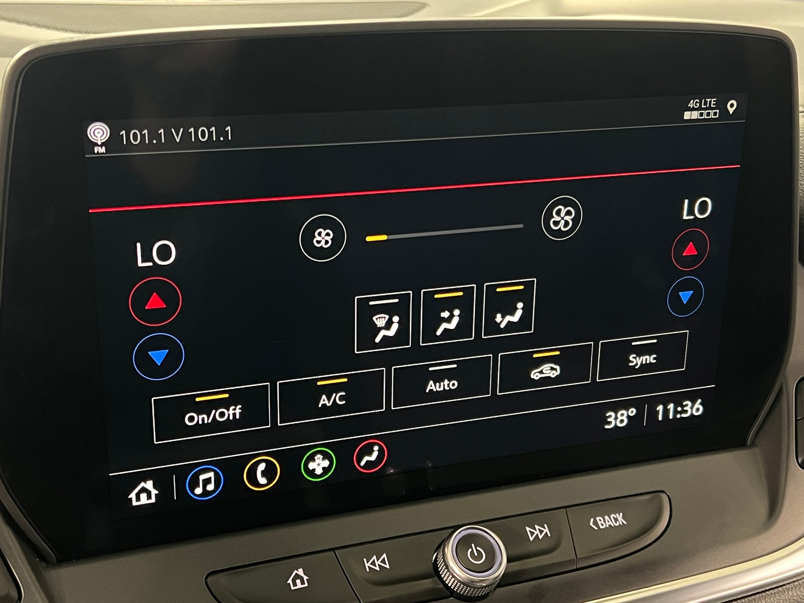 Thumbnail: 2025 Chevrolet Blazer - 4