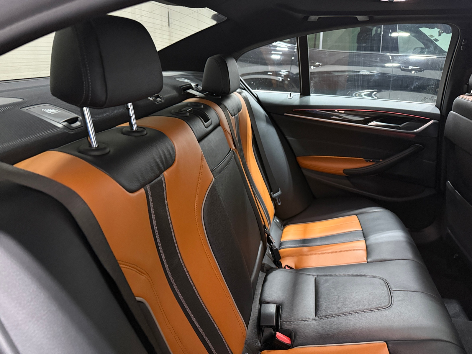 Thumbnail: 2018 BMW 5 Series - 5