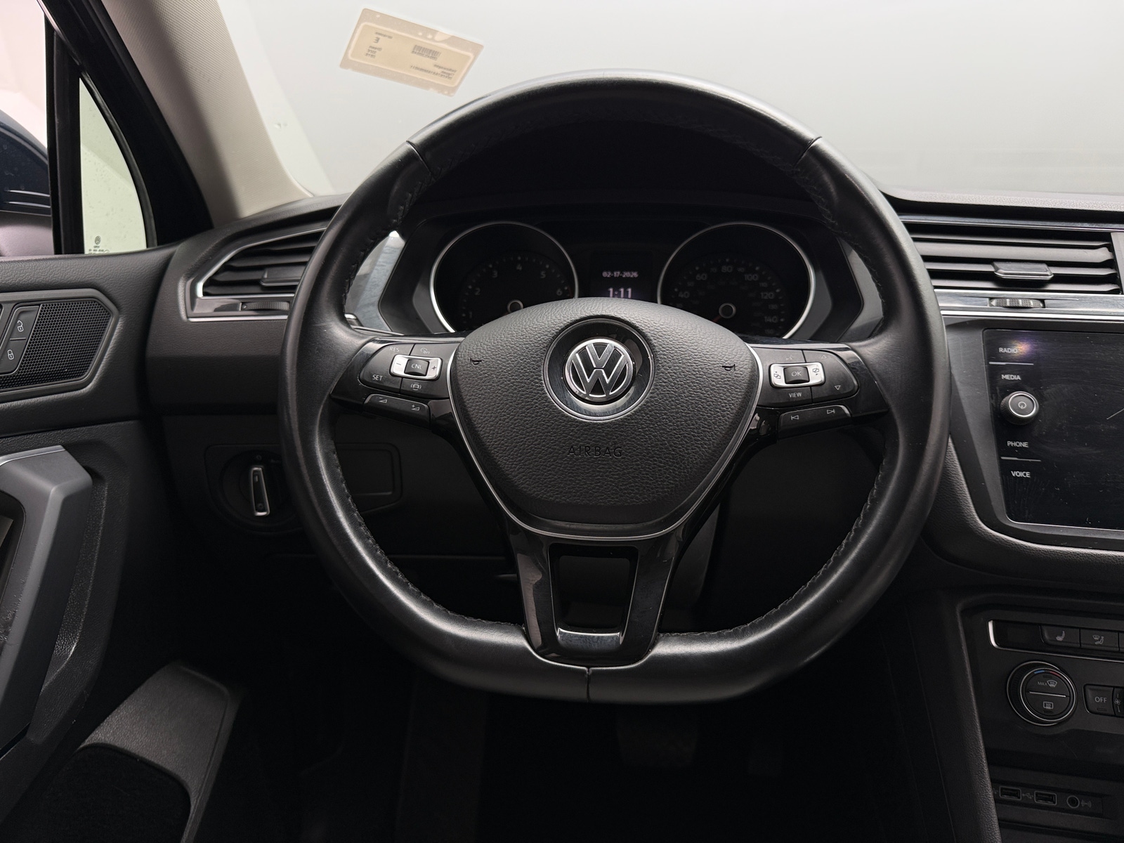 Thumbnail: 2019 Volkswagen Tiguan - 4