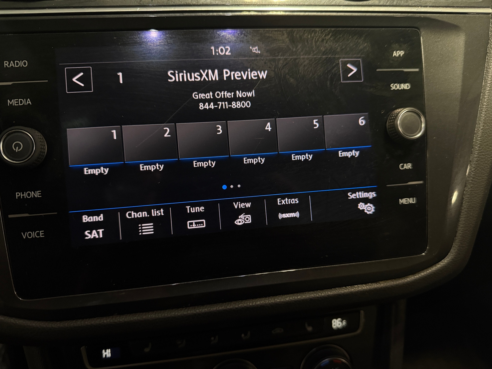 Thumbnail: 2019 Volkswagen Tiguan - 3