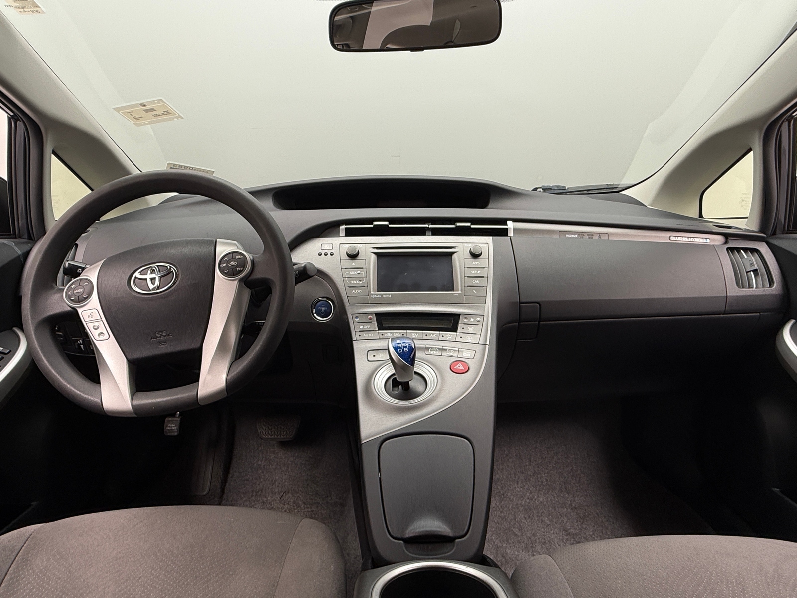 Thumbnail: 2014 Toyota Prius - 3