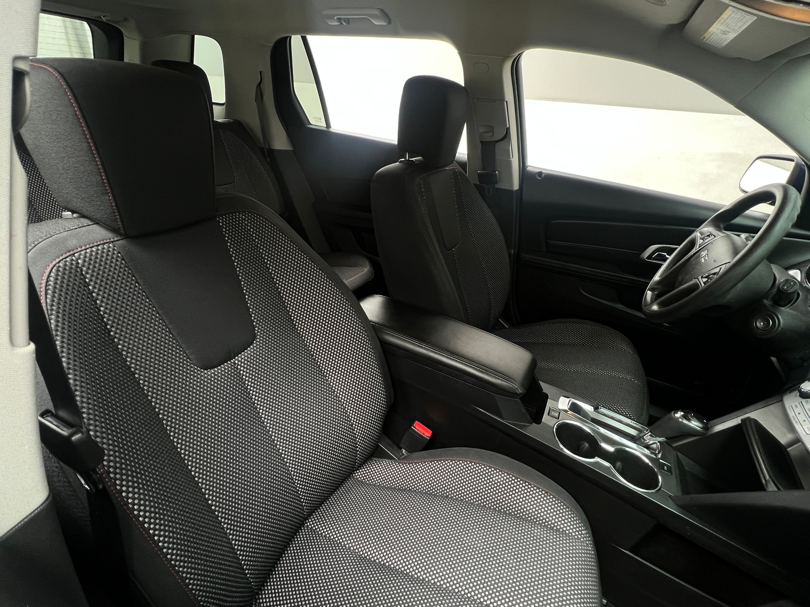 Thumbnail: 2016 GMC Terrain - 2