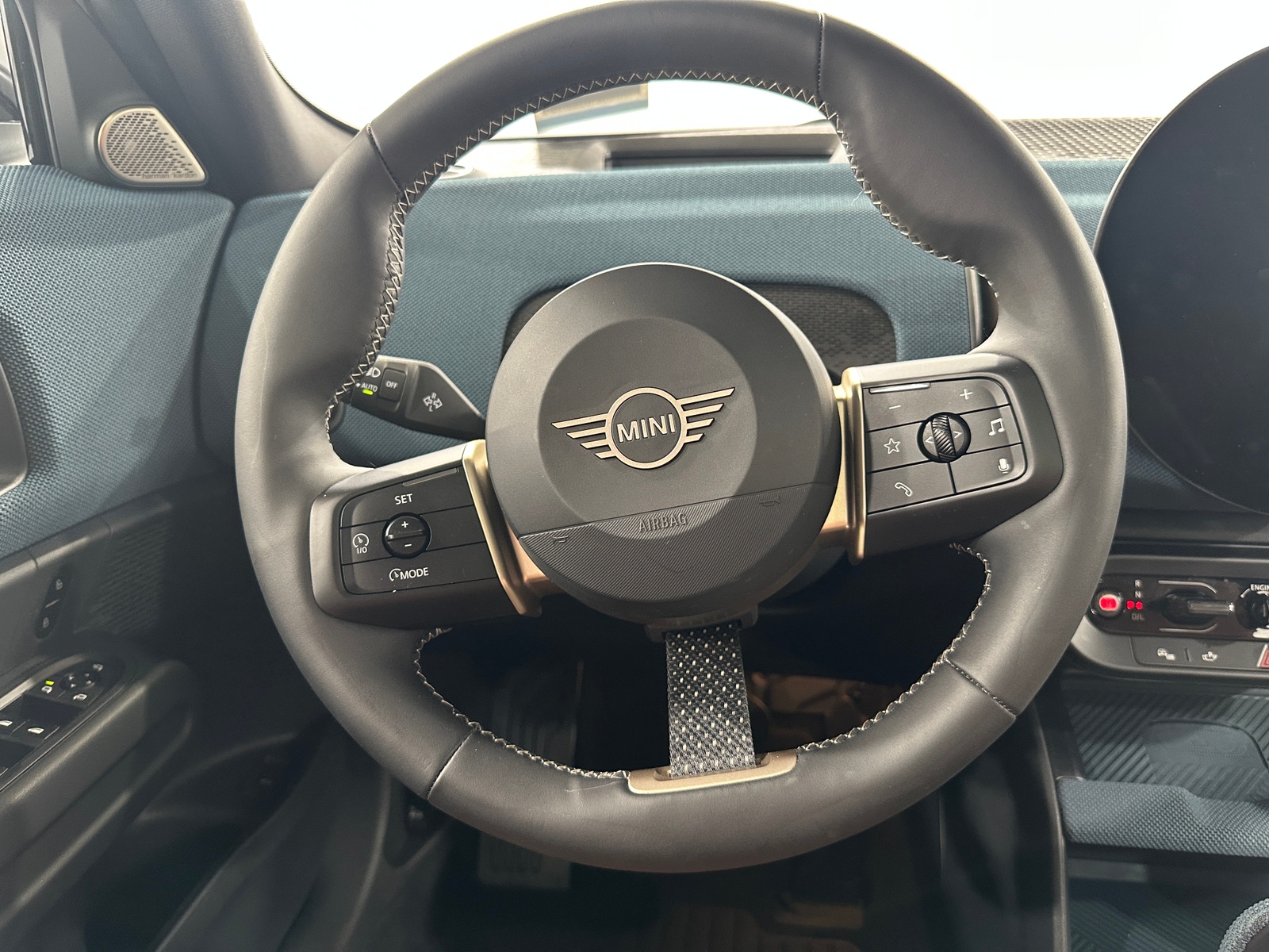 Thumbnail: 2025 MINI Cooper Countryman - 4