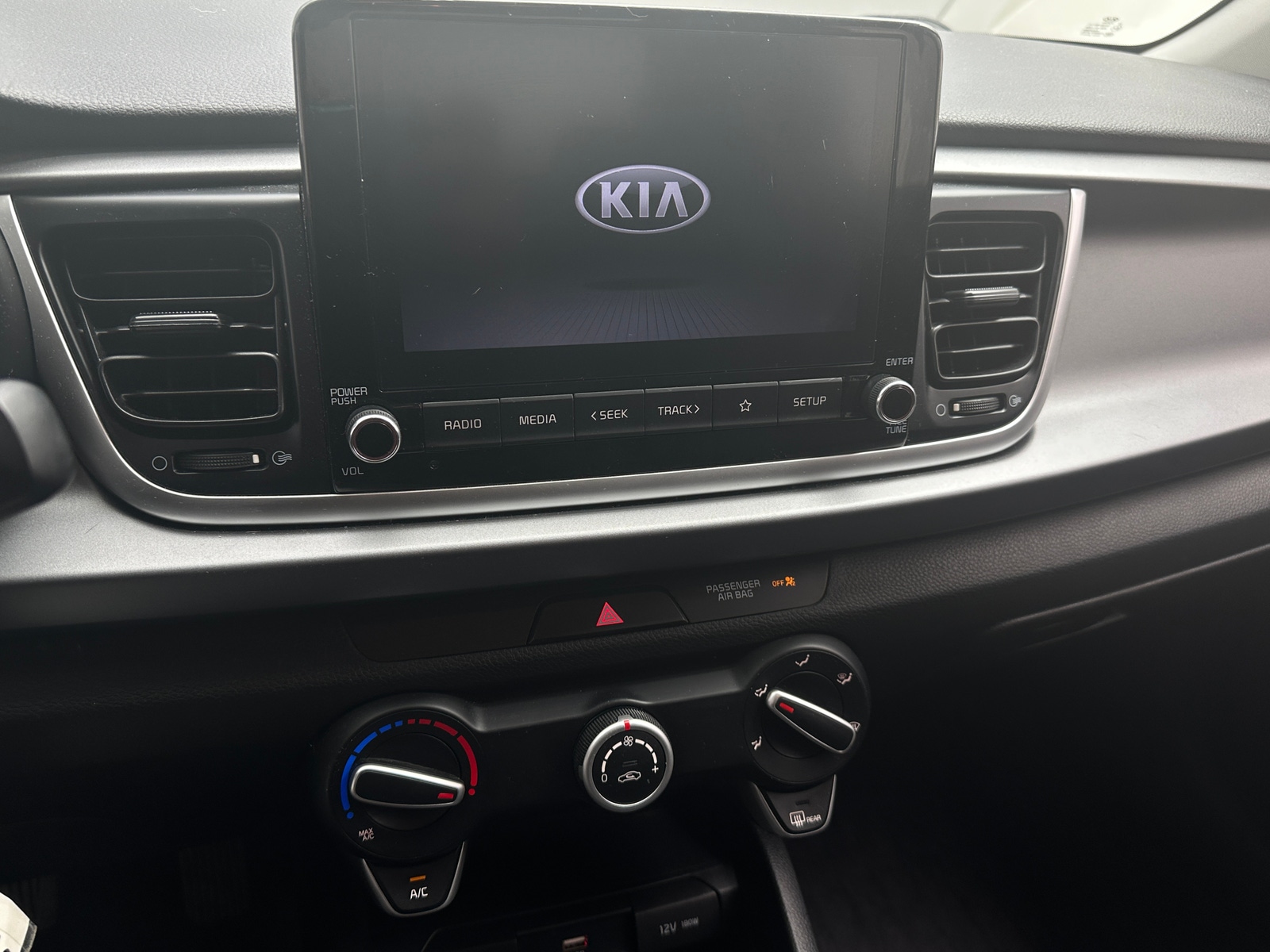 Thumbnail: 2021 Kia Rio - 4