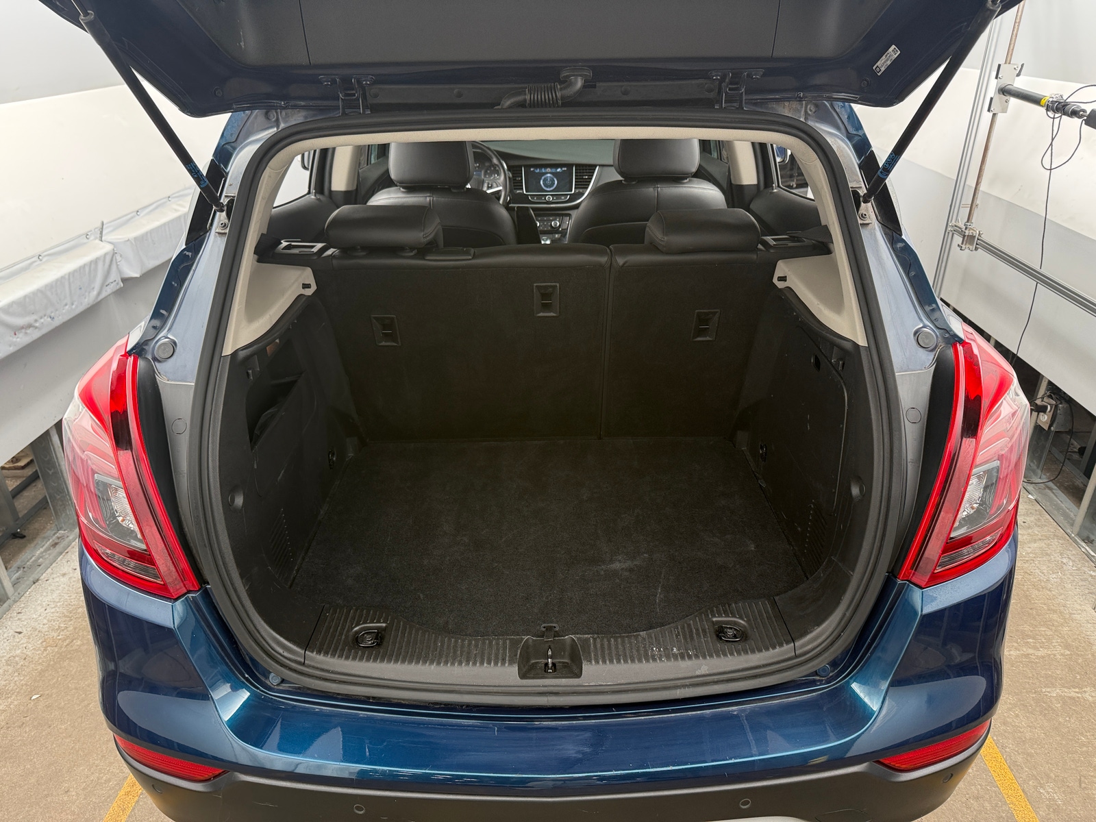 Thumbnail: 2019 Buick Encore - 6