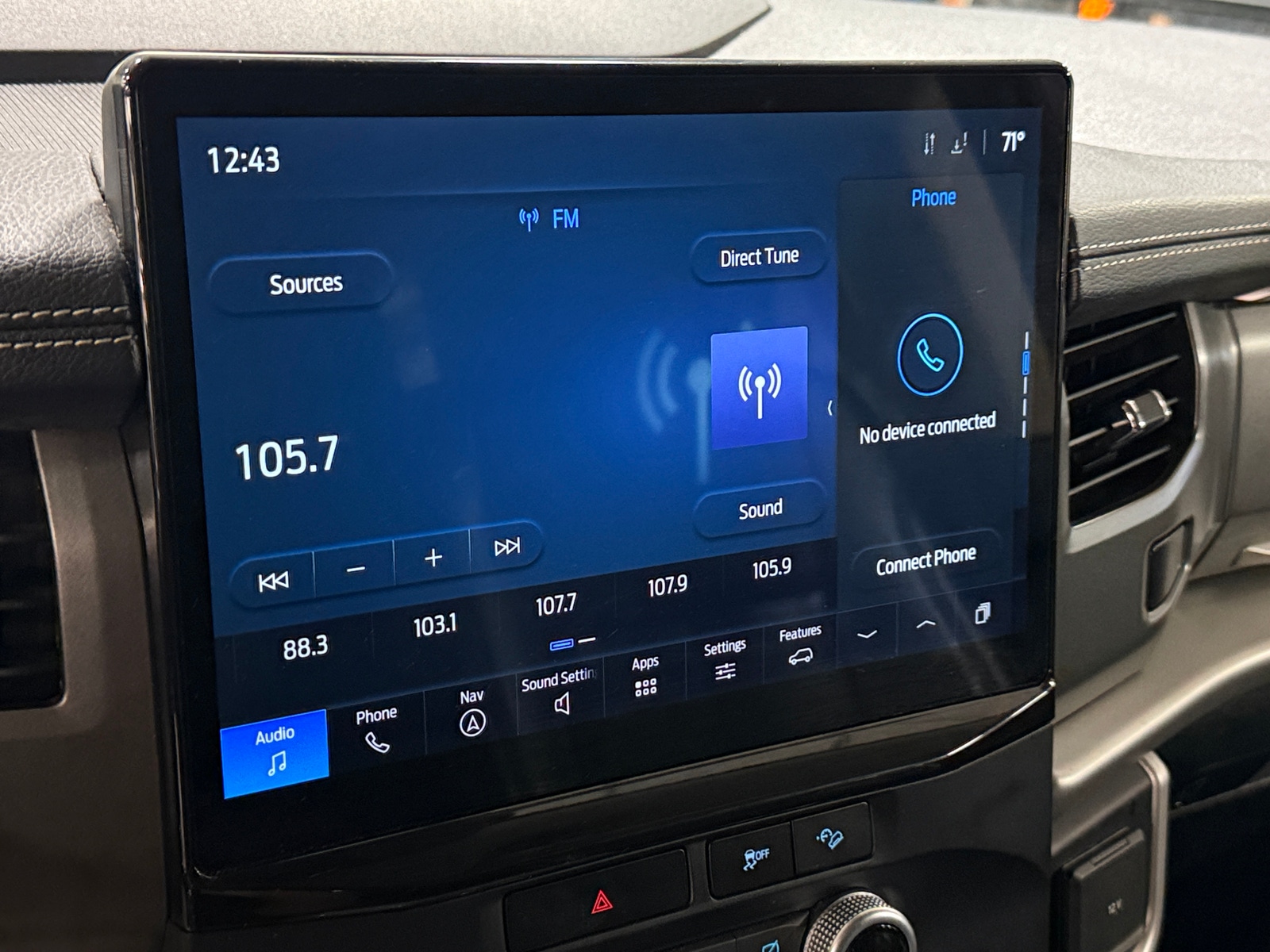 Thumbnail: 2023 Ford Expedition MAX - 3