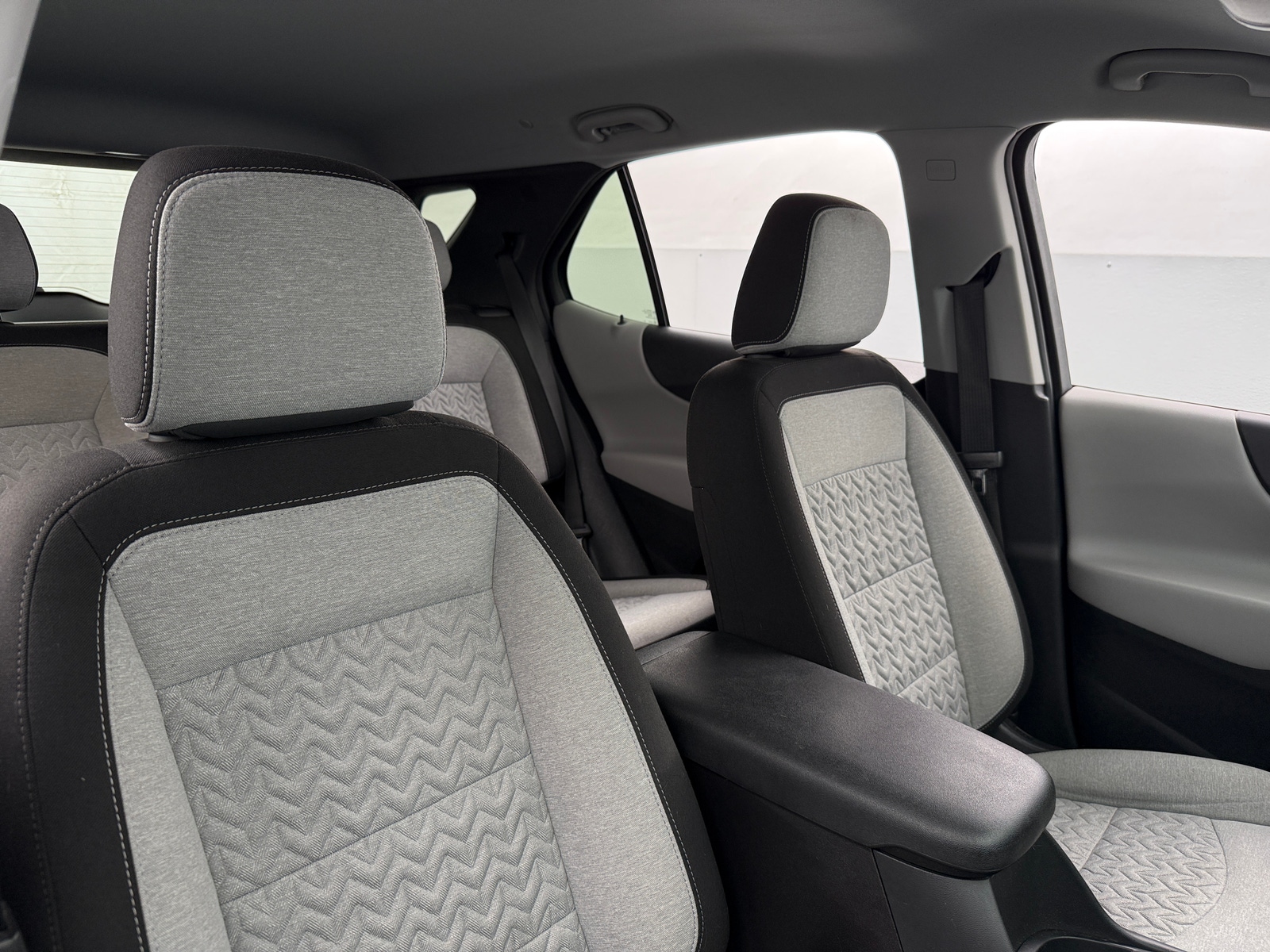 Thumbnail: 2023 Chevrolet Equinox - 2