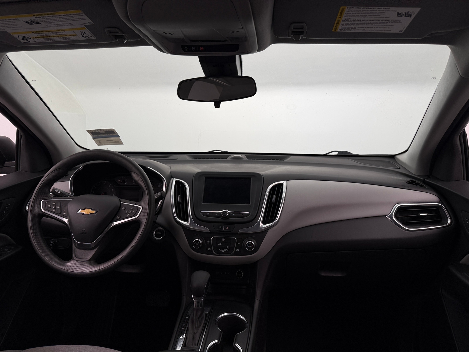 Thumbnail: 2023 Chevrolet Equinox - 3