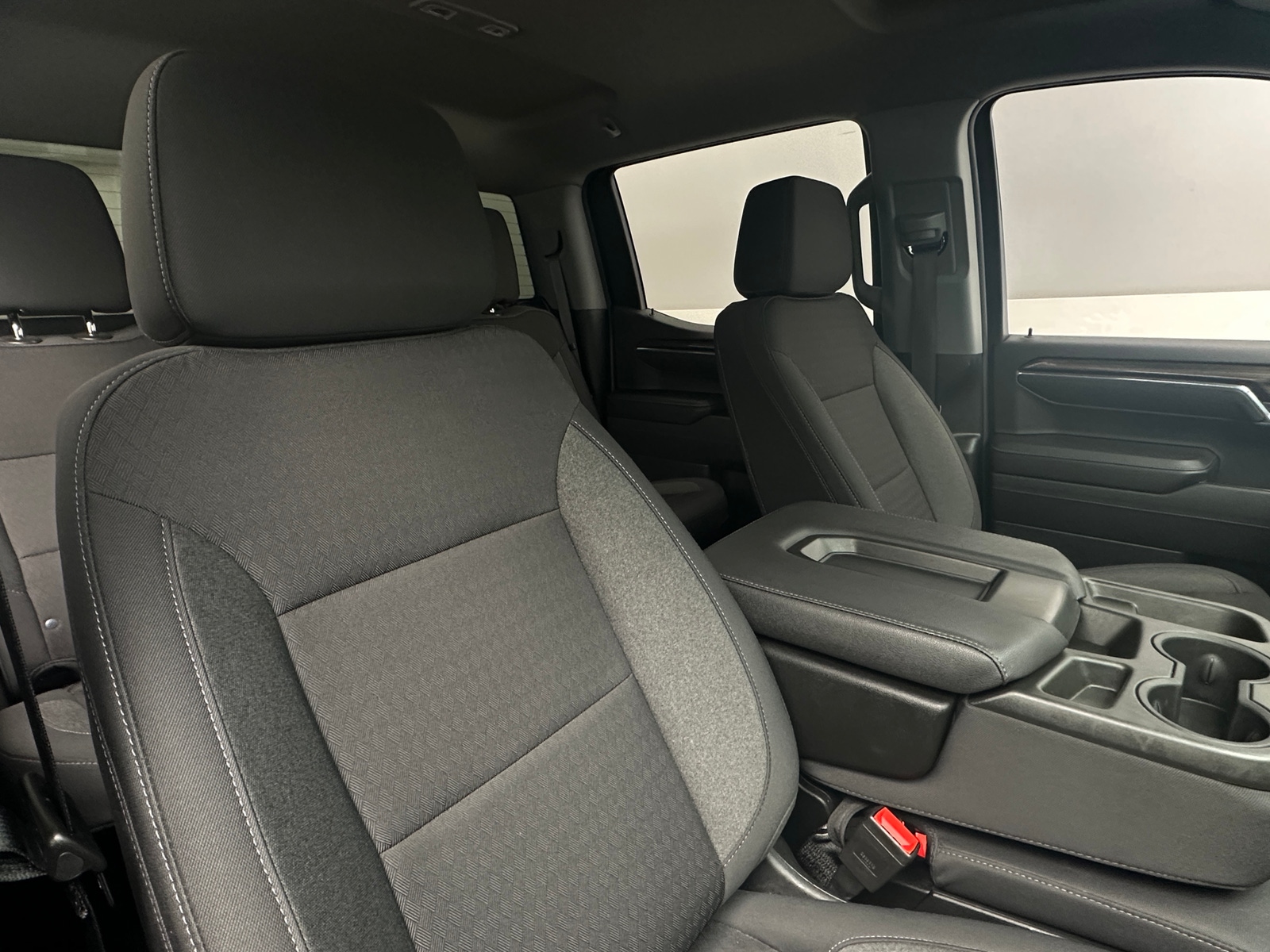 Thumbnail: 2024 Chevrolet Silverado 1500 - 2