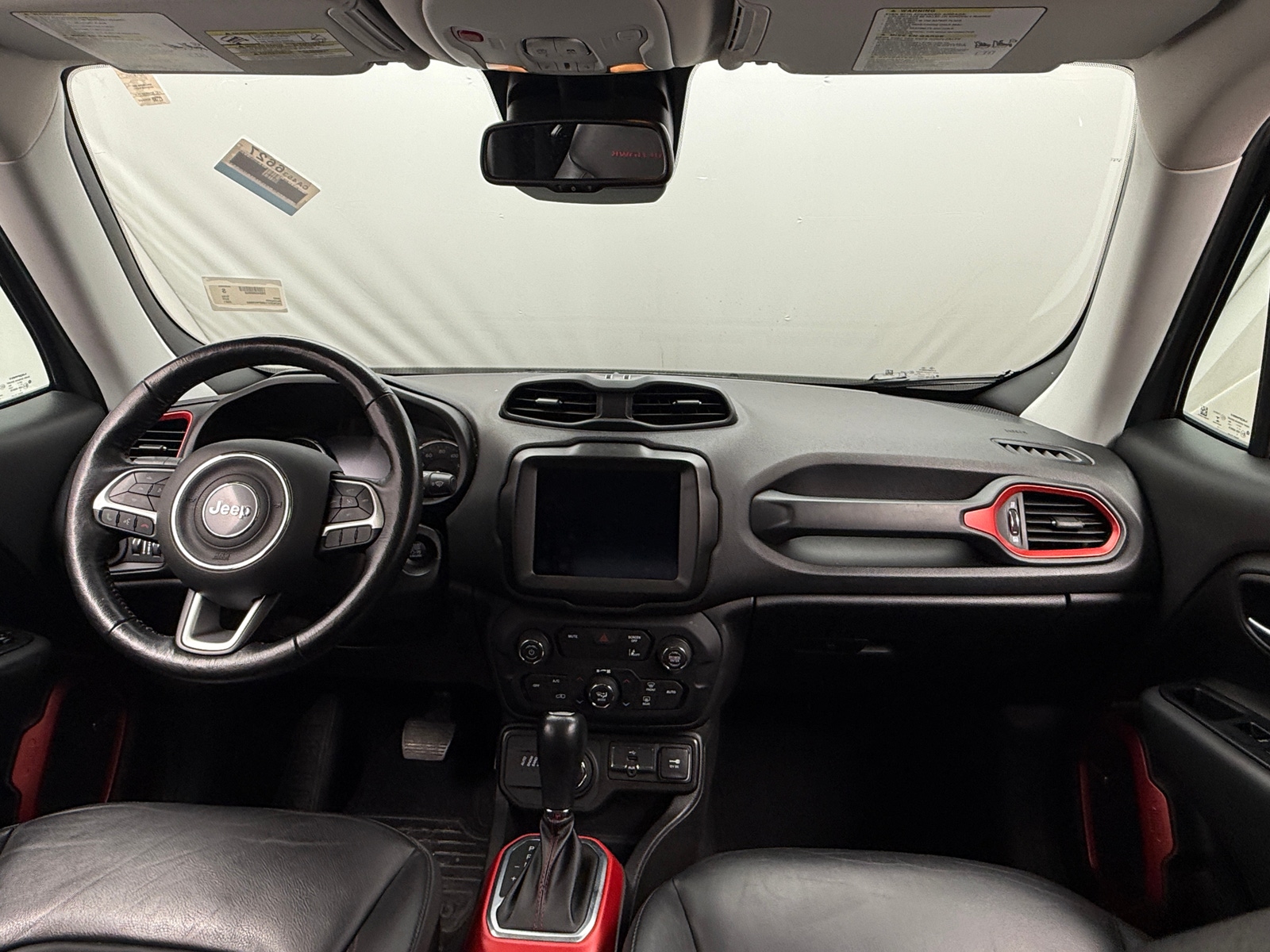 Thumbnail: 2021 Jeep Renegade - 3