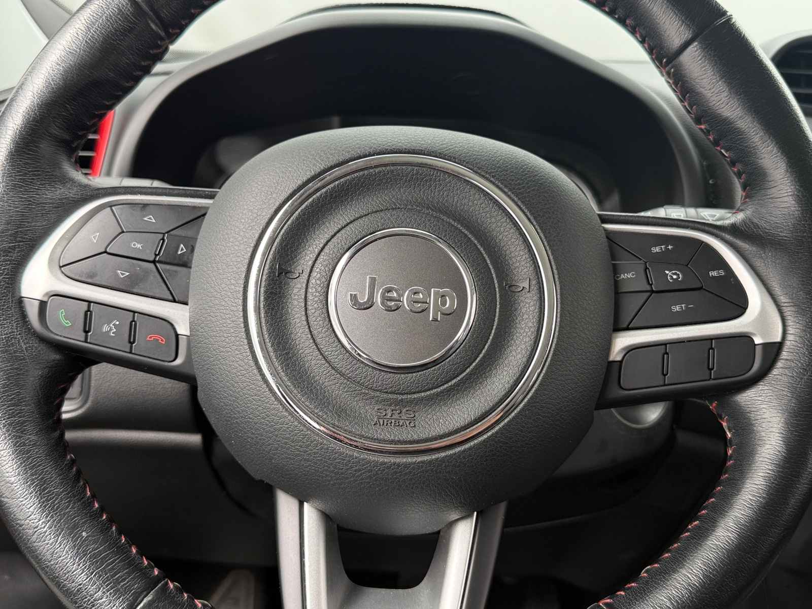 Thumbnail: 2021 Jeep Renegade - 5