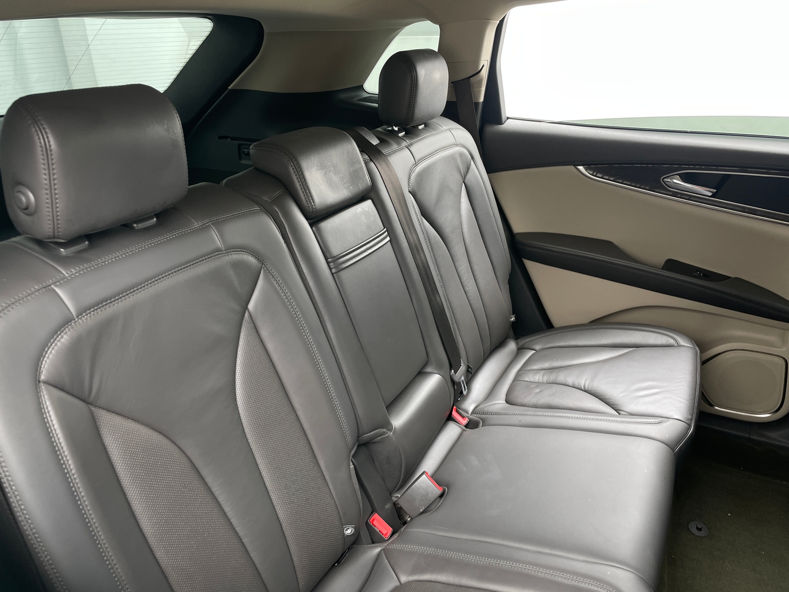 Thumbnail: 2019 Lincoln Nautilus - 5