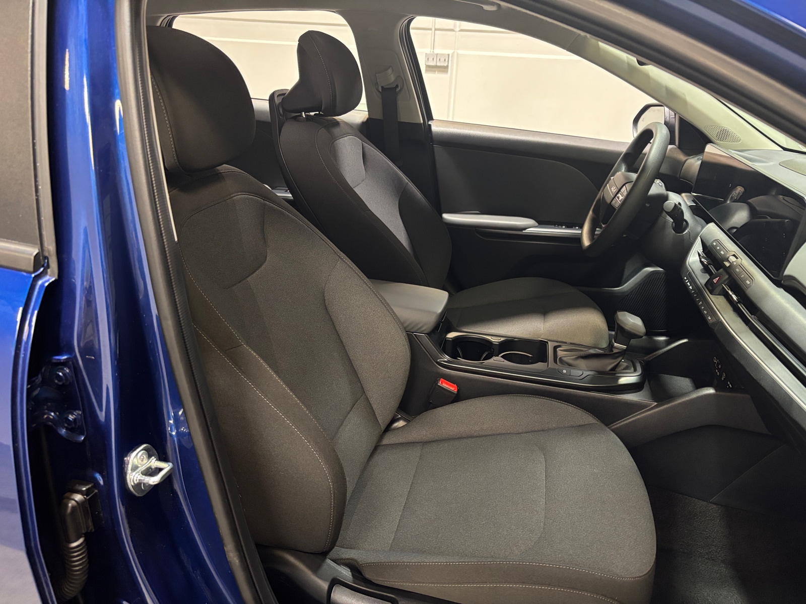 Thumbnail: 2025 Kia K4 - 2