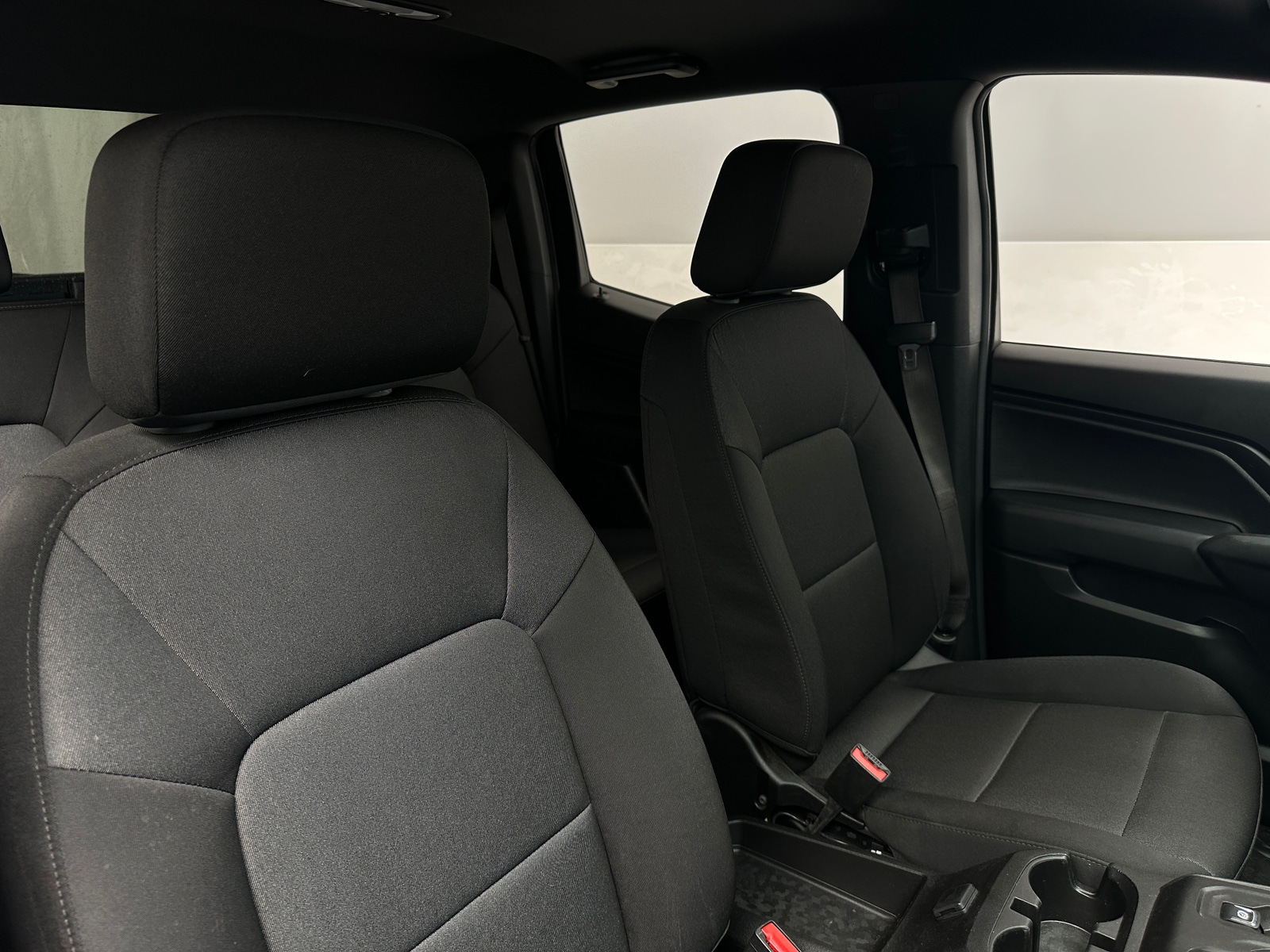 Thumbnail: 2024 Chevrolet Colorado - 2