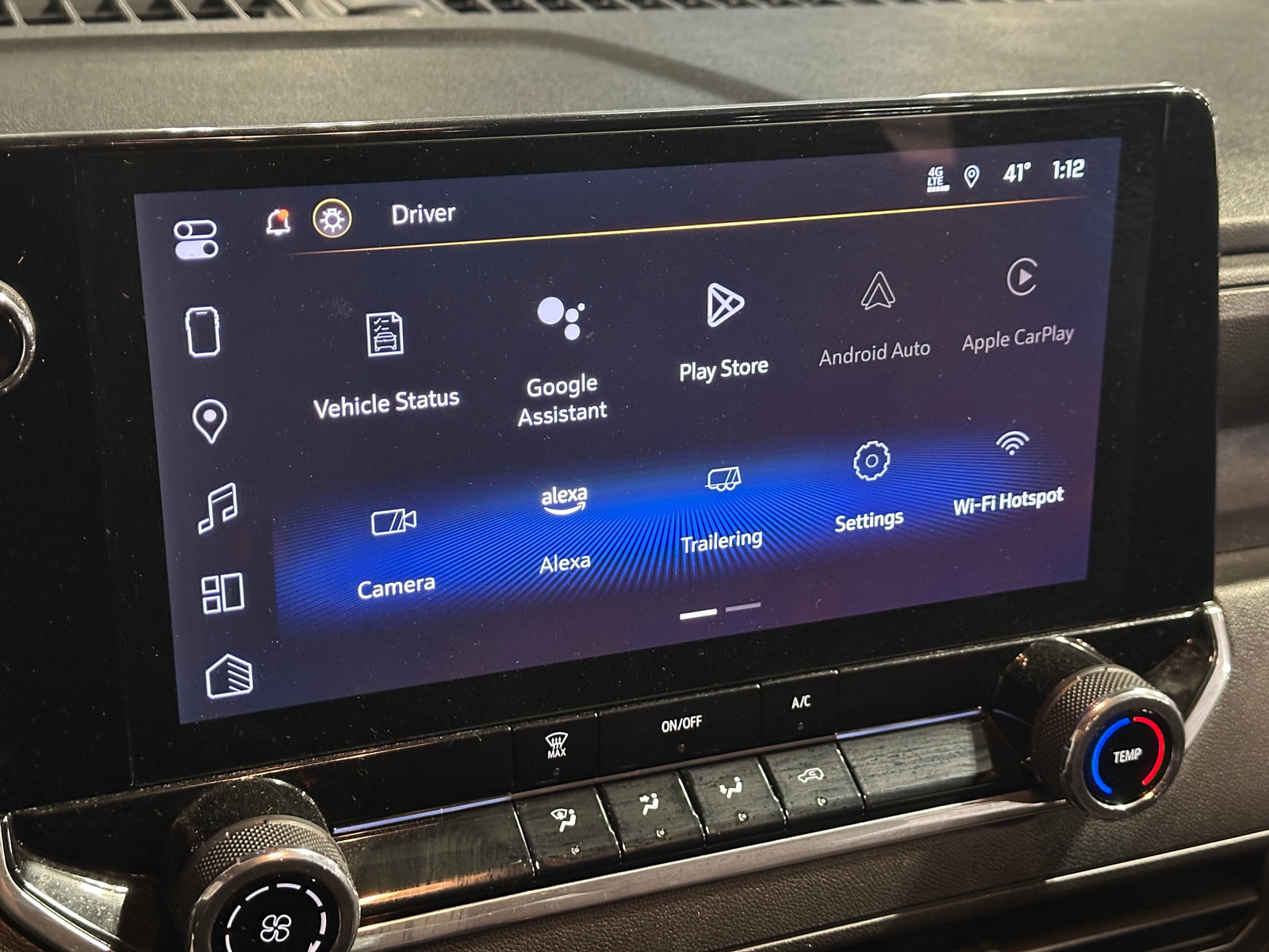 Thumbnail: 2024 Chevrolet Colorado - 4