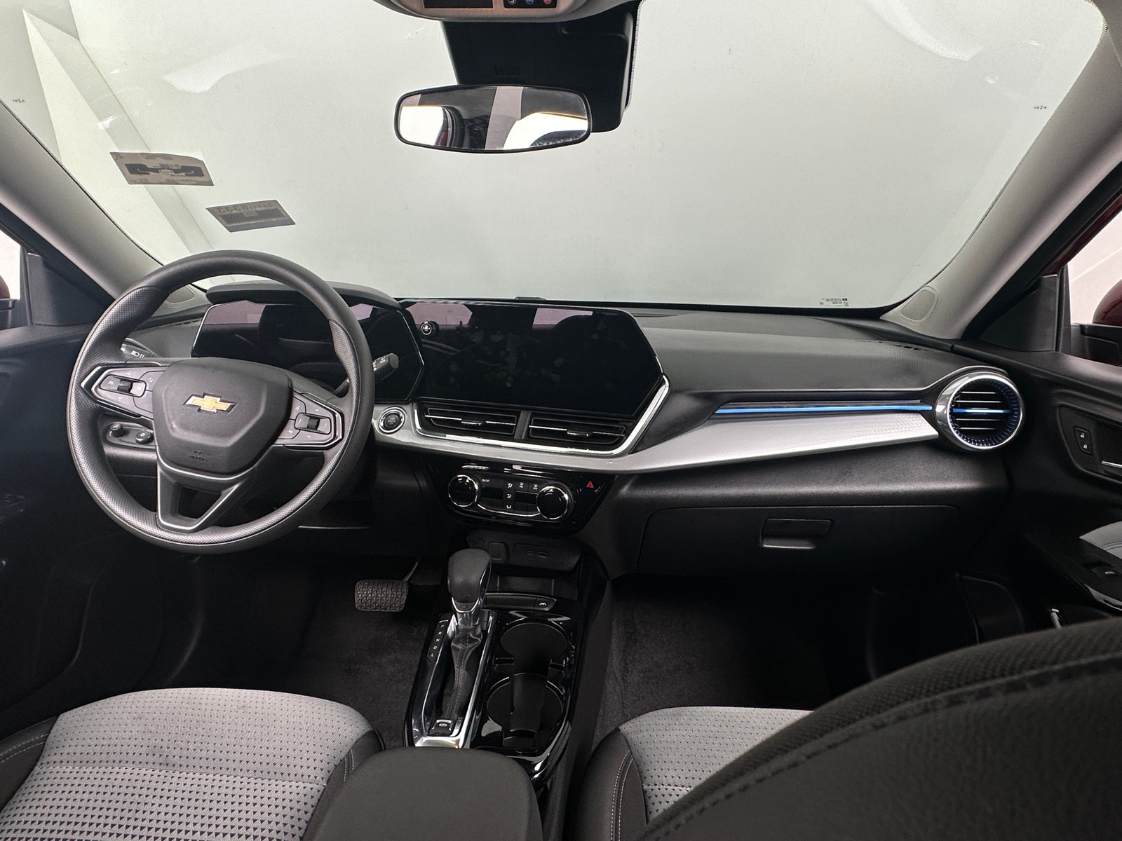 Thumbnail: 2025 Chevrolet Trax - 3