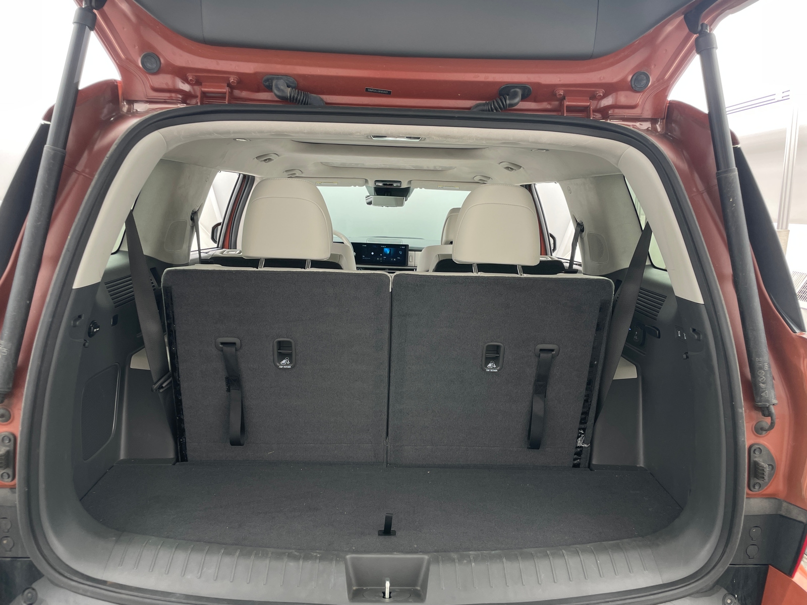 Thumbnail: 2024 Hyundai Santa Fe - 6