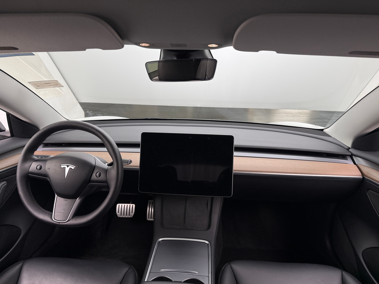 Thumbnail: 2023 Tesla Model 3 - 2