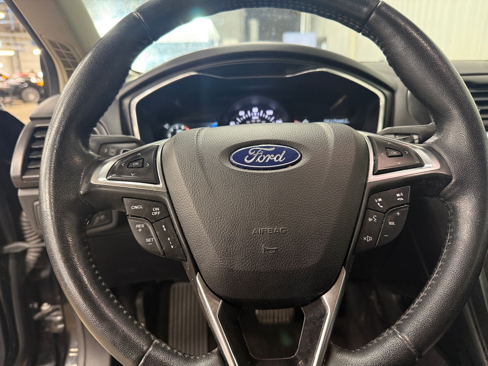 Thumbnail: 2020 Ford Fusion - 4