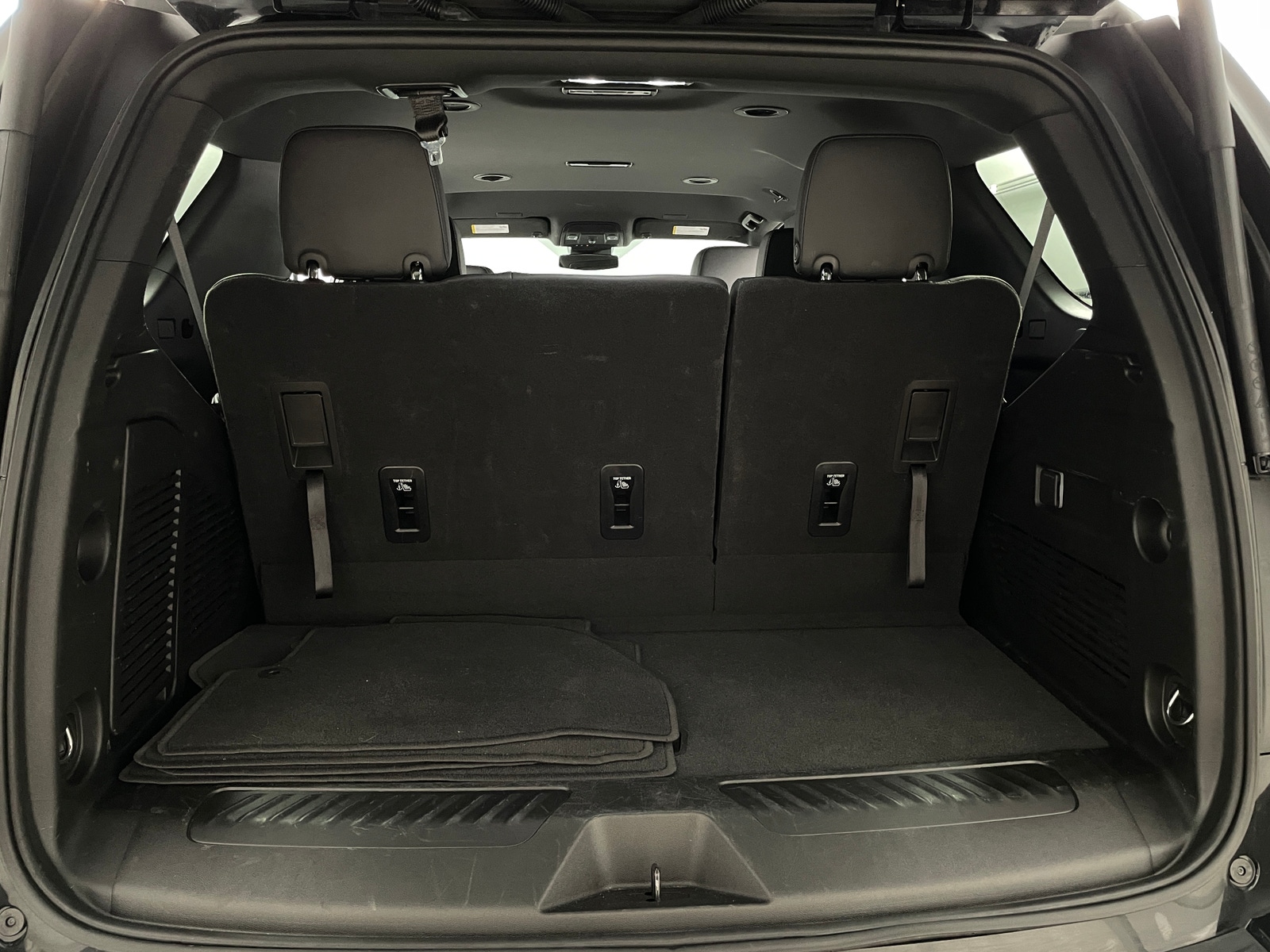 Thumbnail: 2025 Chevrolet Tahoe - 6