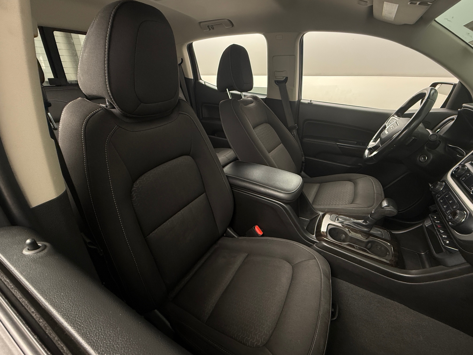 Thumbnail: 2021 GMC Canyon - 2