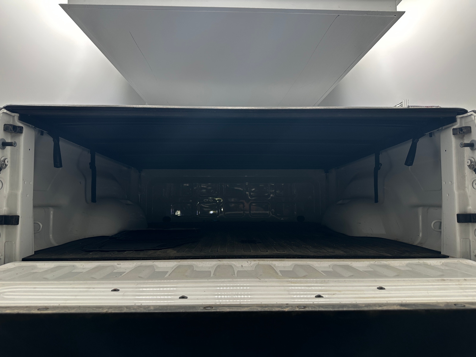 Thumbnail: 2019 RAM 1500 Classic - 6