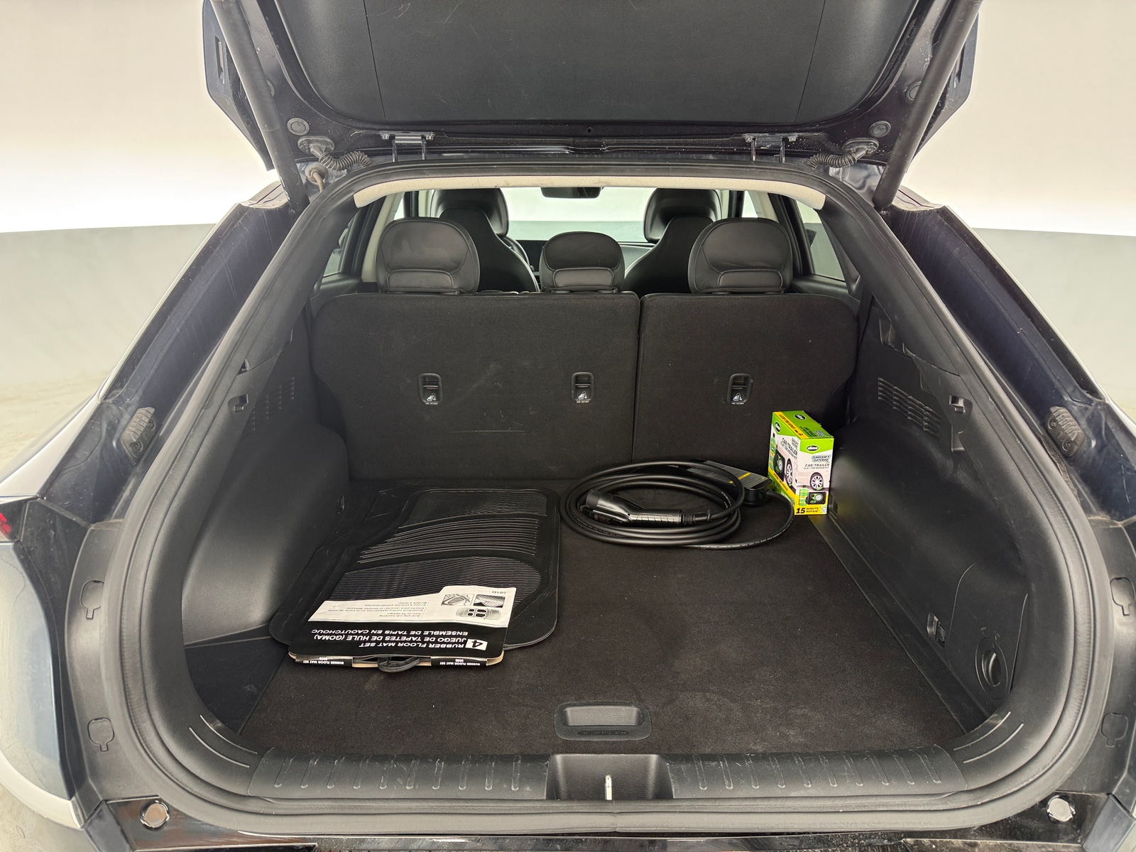 Thumbnail: 2023 Kia EV6 - 6