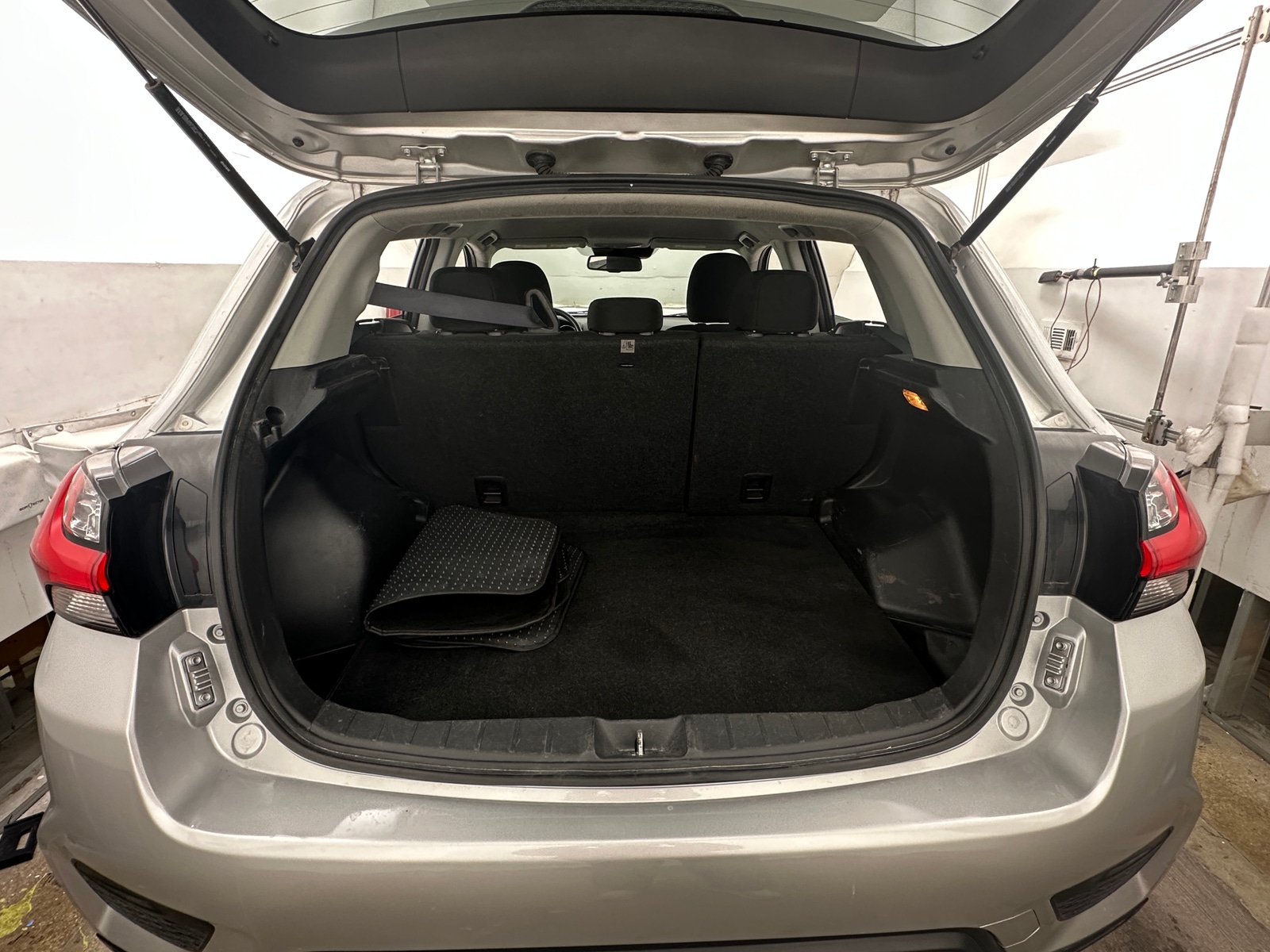 Thumbnail: 2022 Mitsubishi Outlander Sport - 7