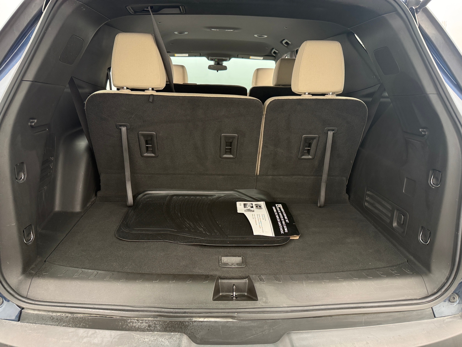 Thumbnail: 2023 Chevrolet Traverse - 7