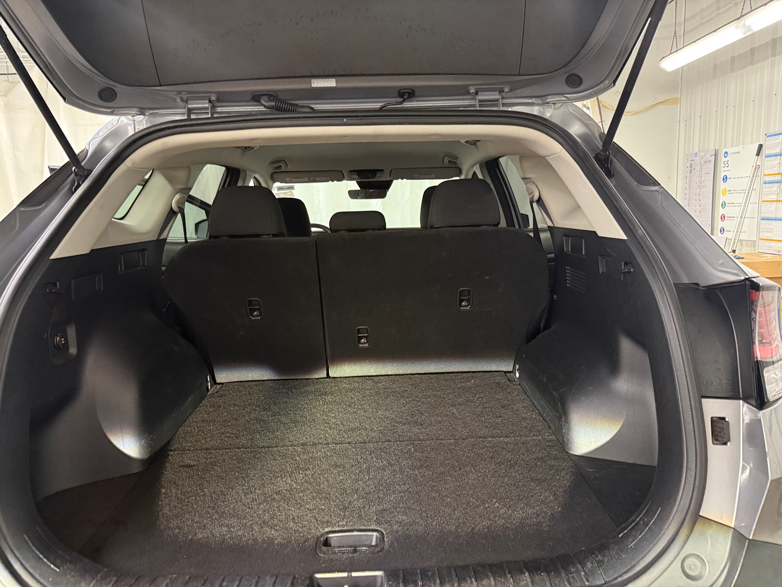 Thumbnail: 2024 Kia Sportage - 7