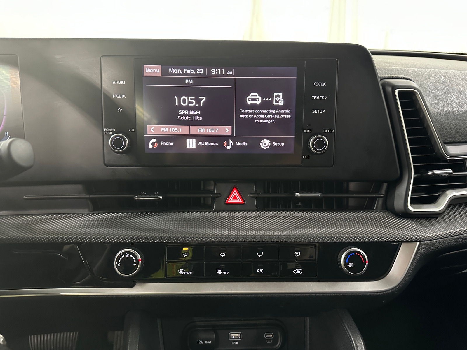 Thumbnail: 2024 Kia Sportage - 4