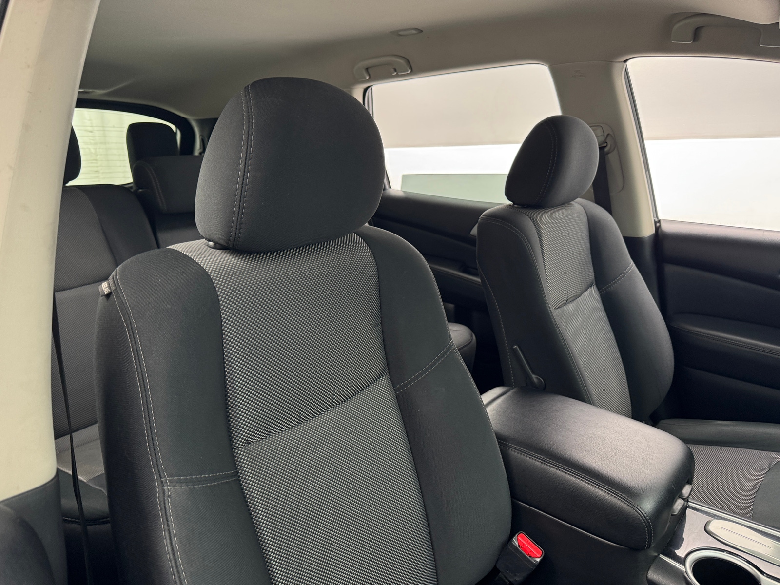 Thumbnail: 2019 Nissan Pathfinder - 2