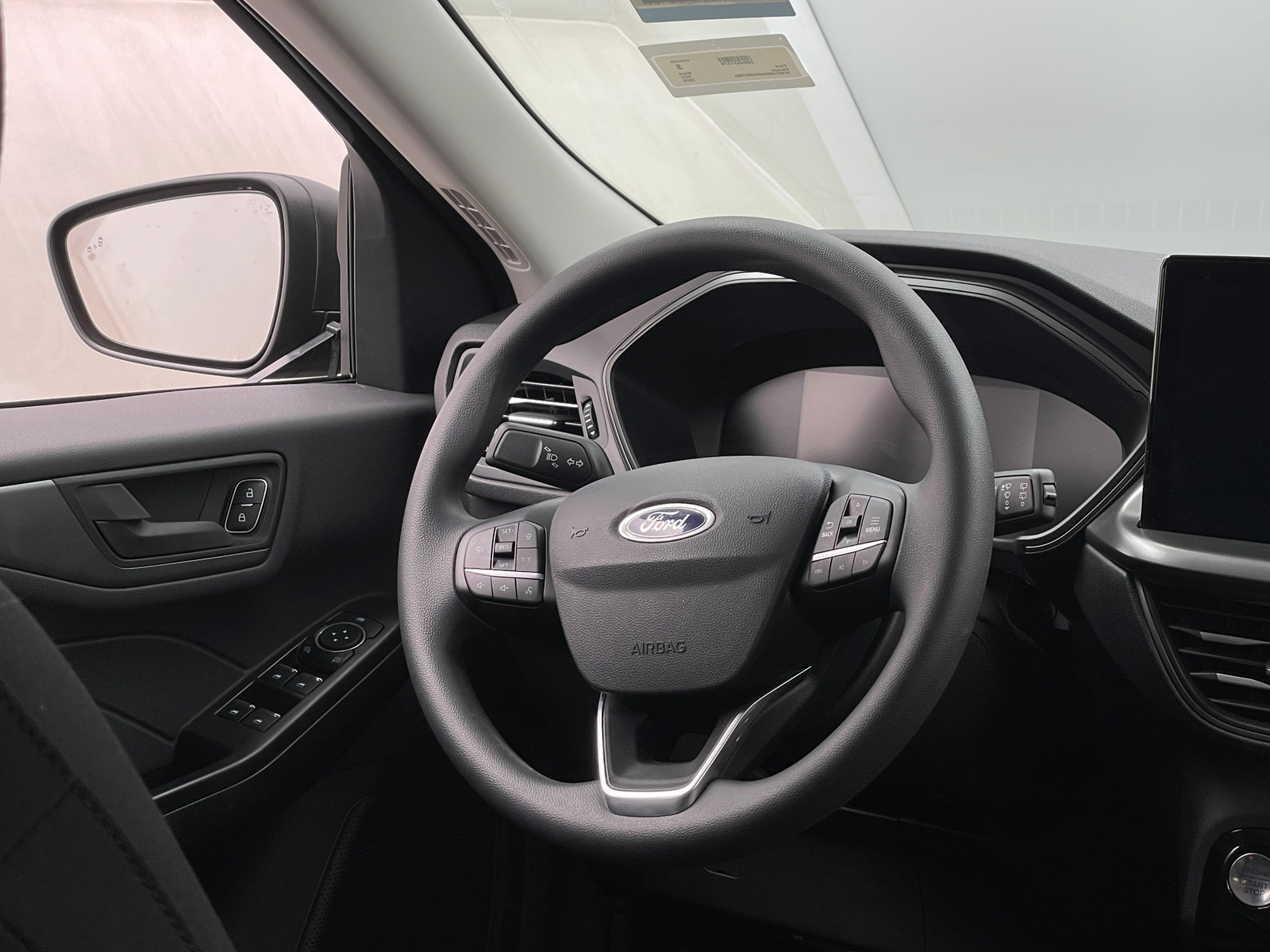 Thumbnail: 2025 Ford Escape - 5