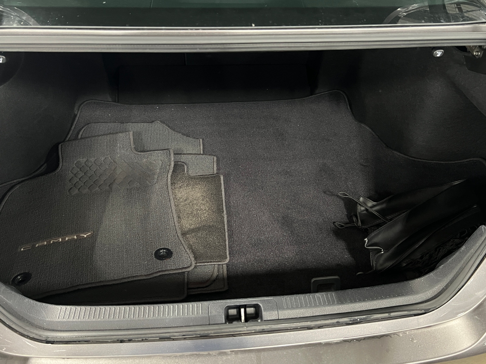 Thumbnail: 2020 Toyota Camry - 6