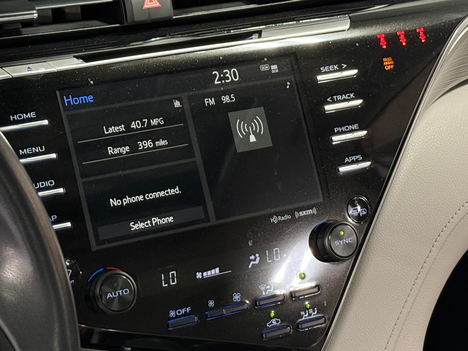 Thumbnail: 2020 Toyota Camry - 3