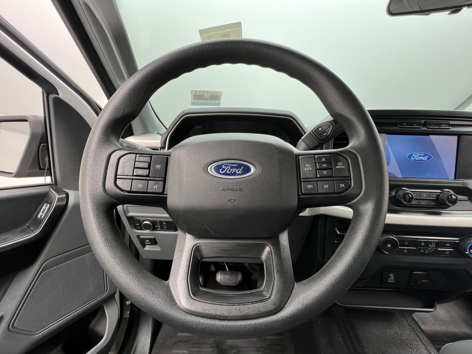 Thumbnail: 2022 Ford Econoline - 5