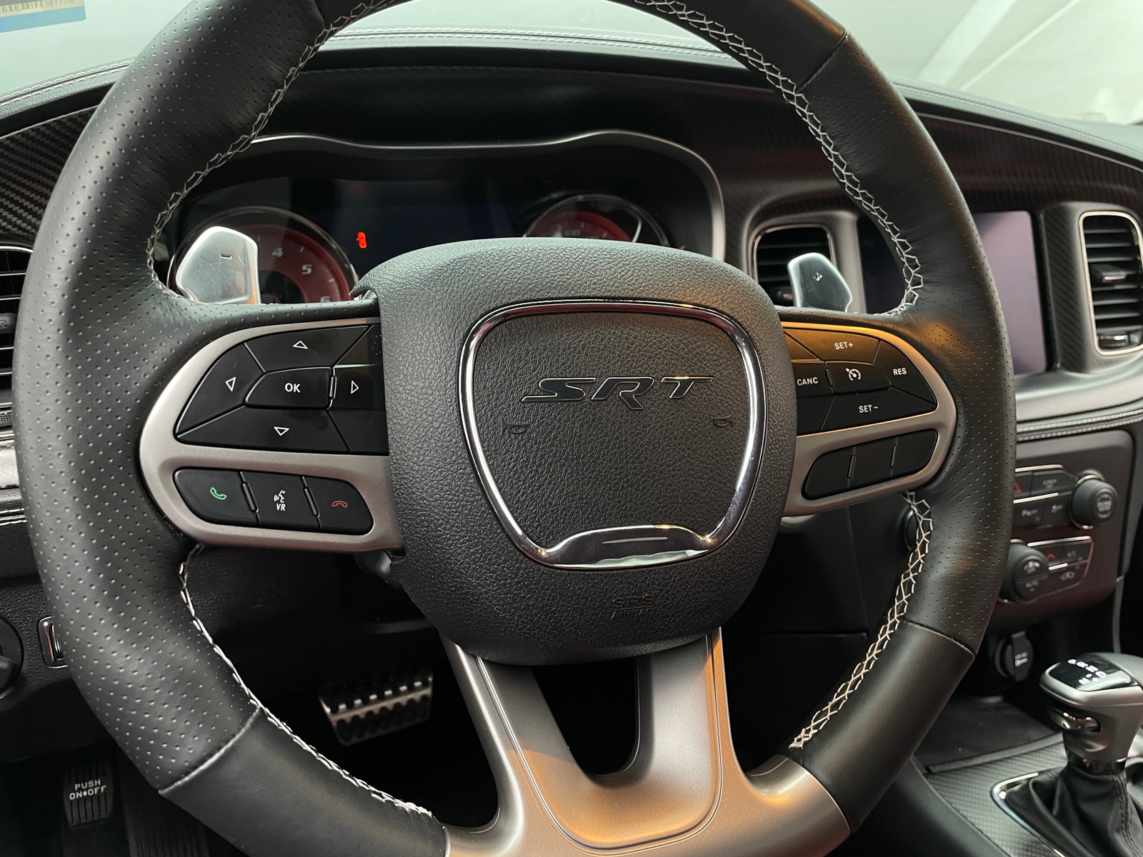 Thumbnail: 2022 Dodge Charger - 4