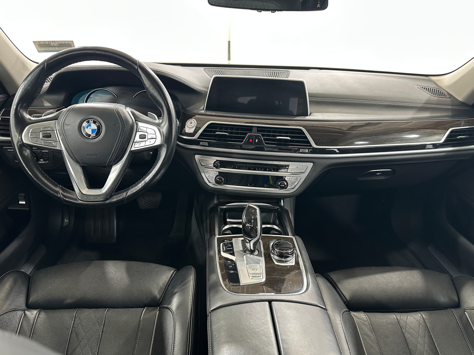 Thumbnail: 2016 BMW 7 Series - 2
