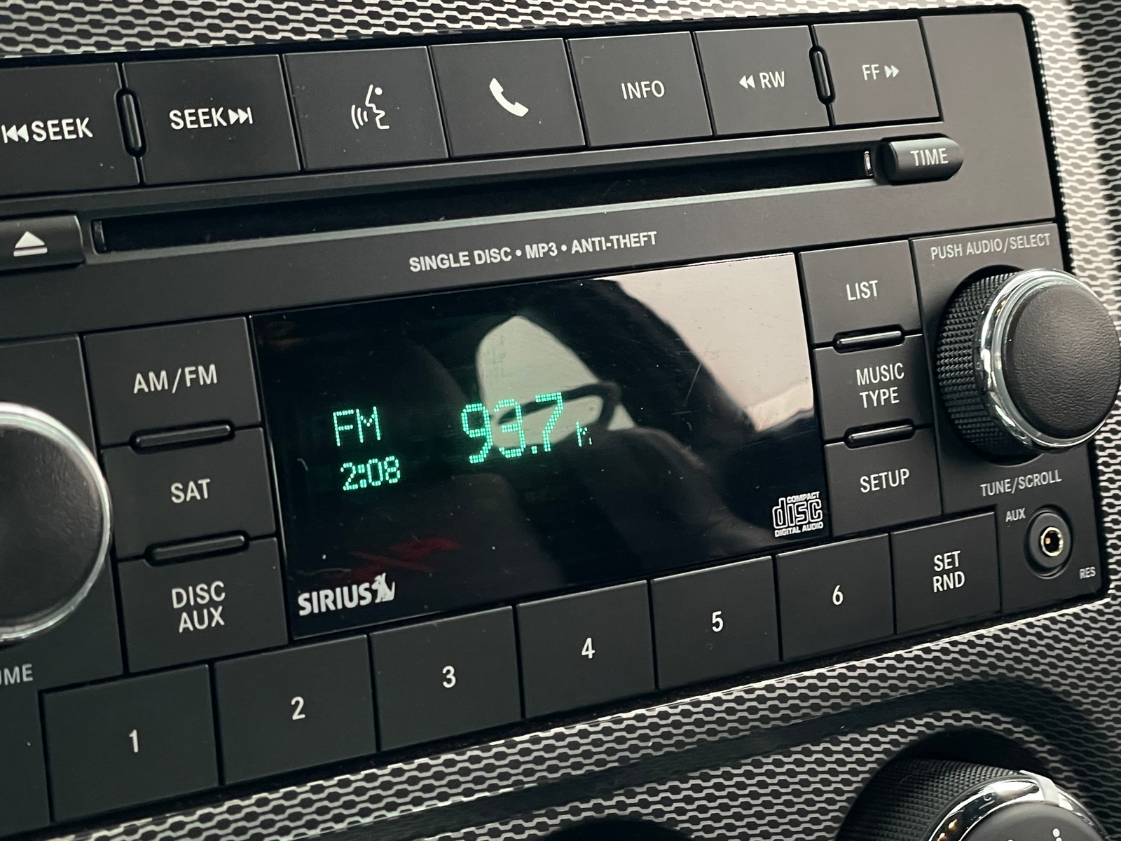 Thumbnail: 2014 Dodge Challenger - 2