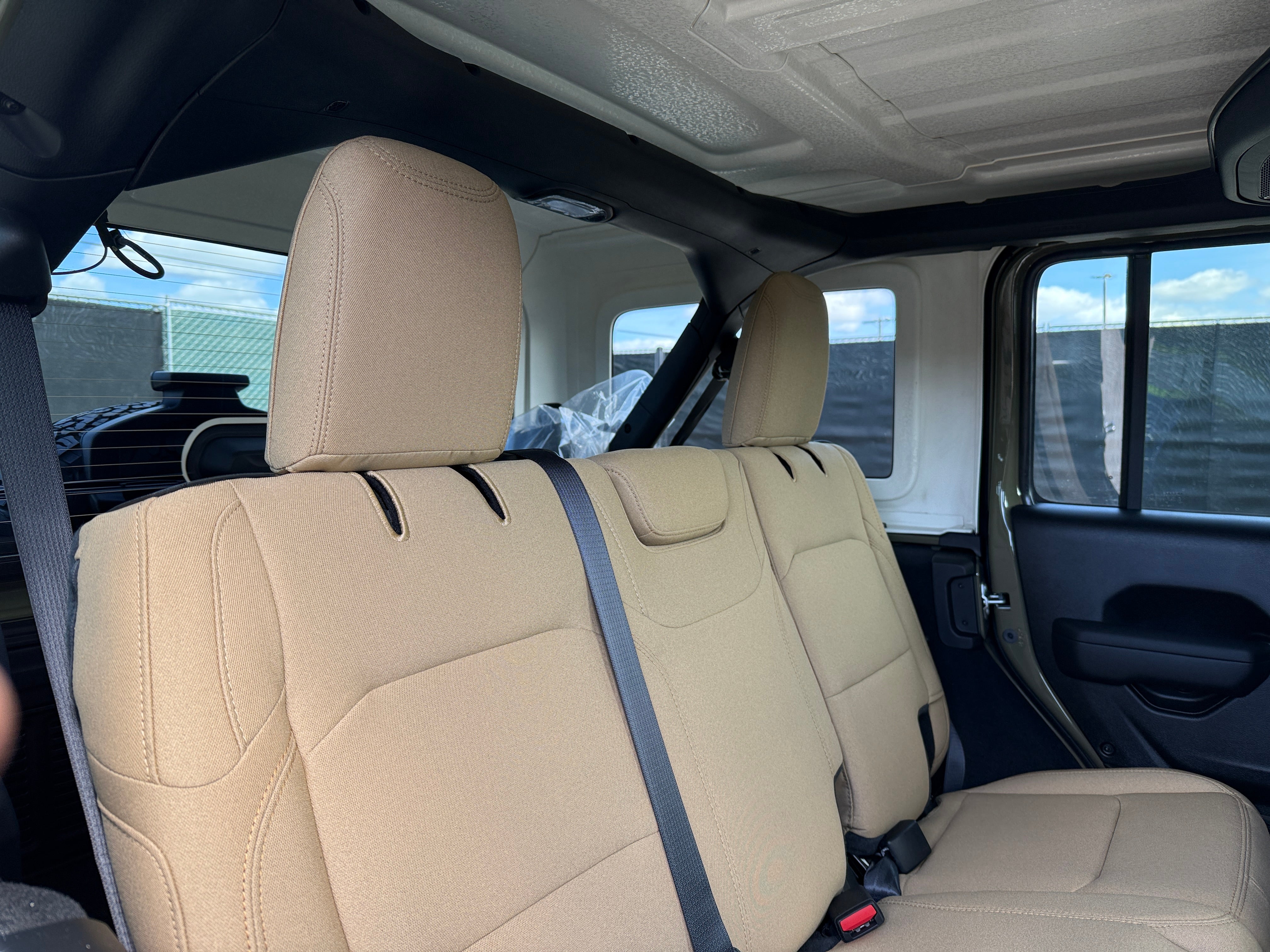 2026 Jeep Wrangler 4-Door Willys 41 - Photo 4