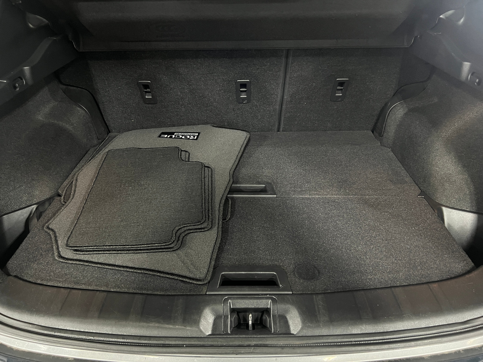 Thumbnail: 2021 Nissan Rogue Sport - 7