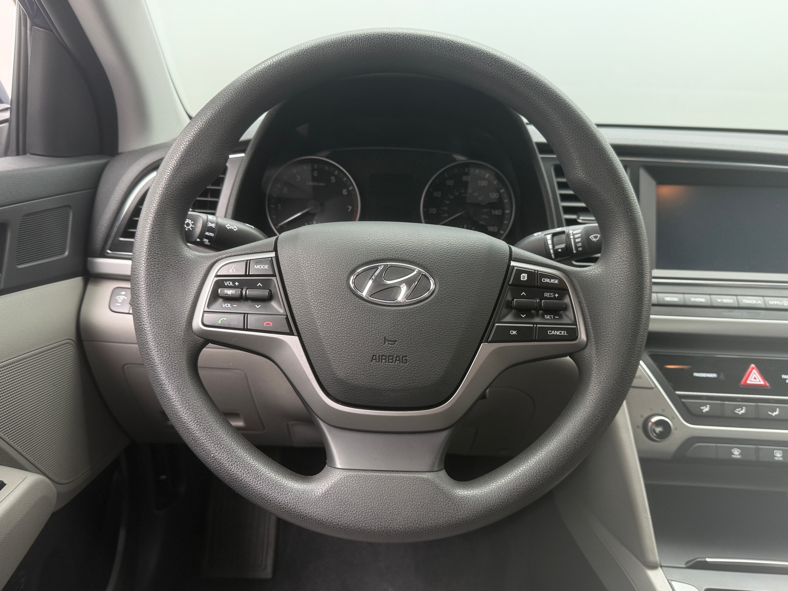 Thumbnail: 2018 Hyundai Elantra - 5