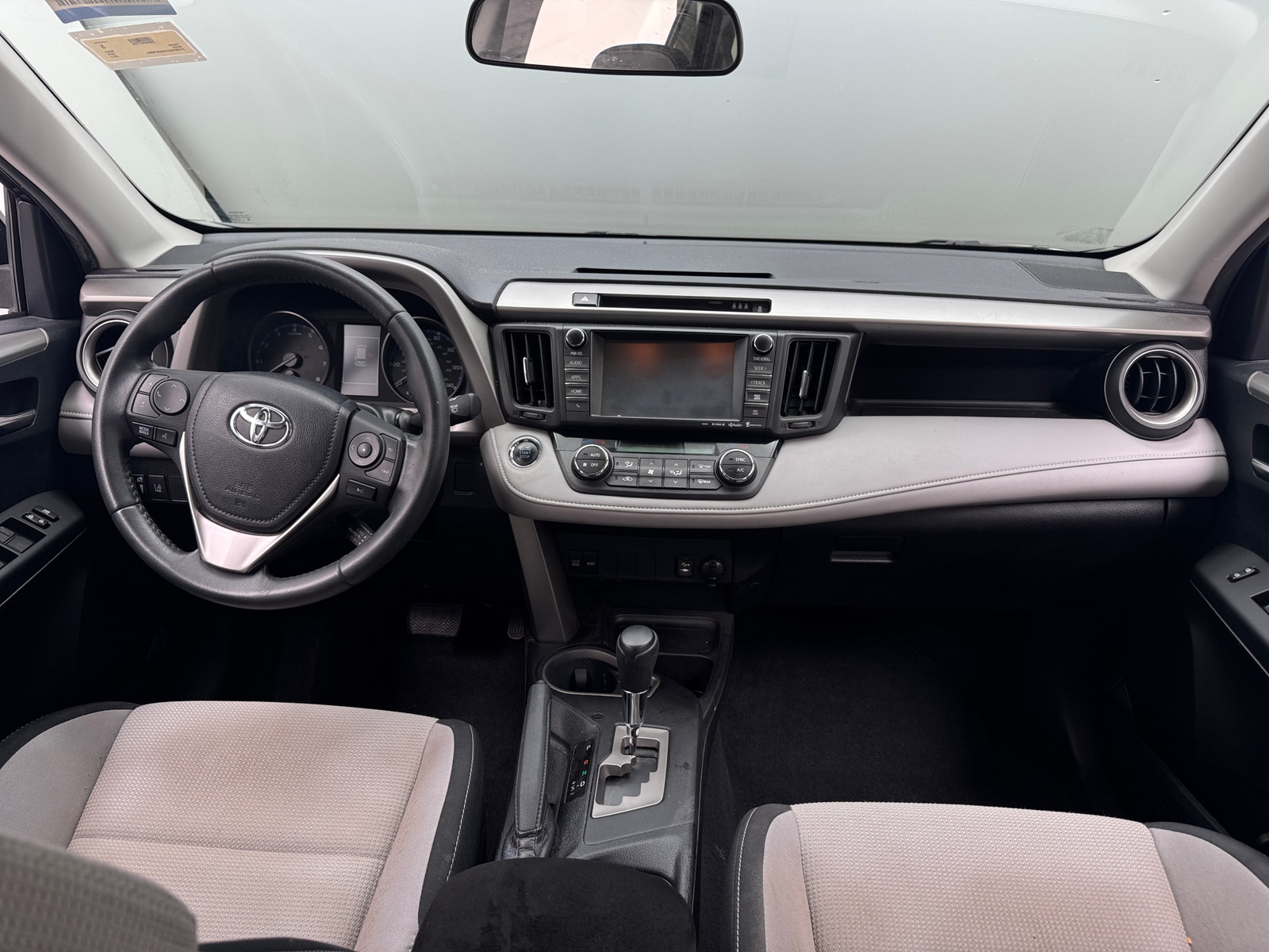 Thumbnail: 2017 Toyota RAV4 - 3