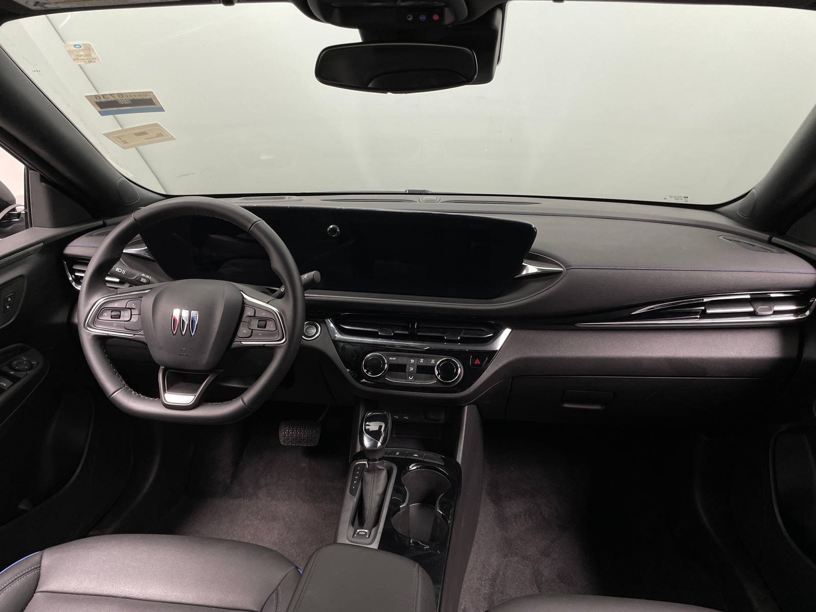 Thumbnail: 2025 Buick Envista - 2