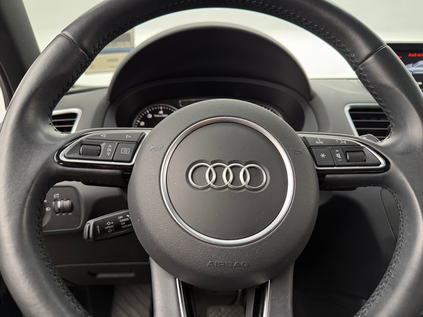 Thumbnail: 2018 Audi Q3 - 4