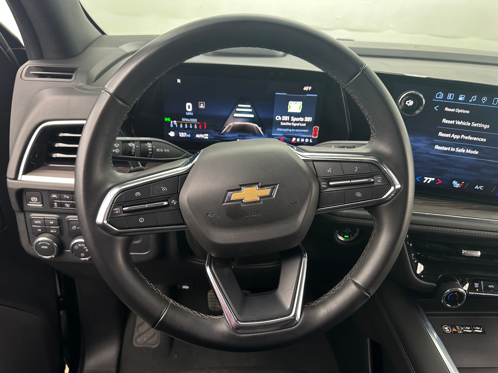 Thumbnail: 2025 Chevrolet Tahoe - 4