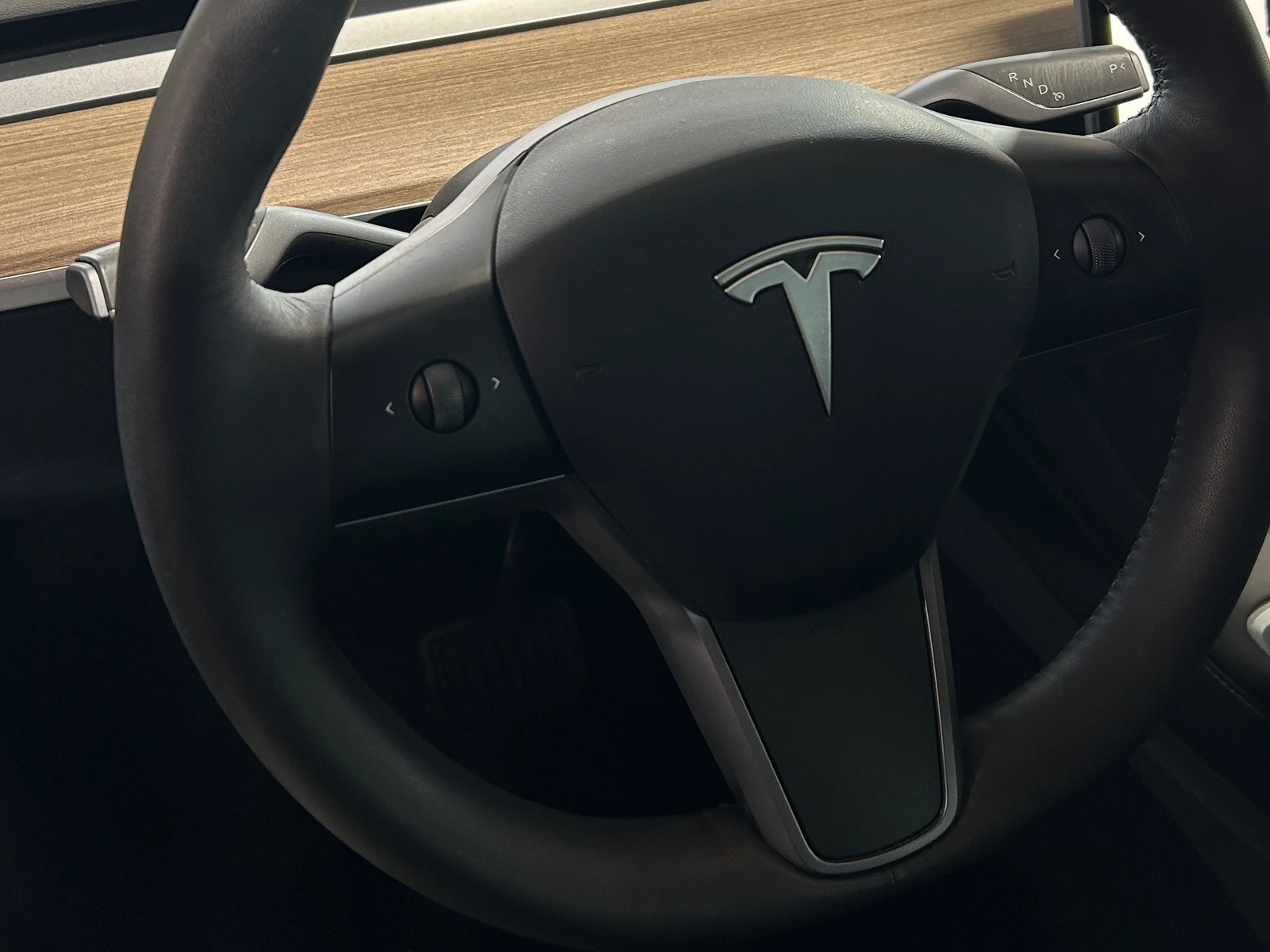 Thumbnail: 2022 Tesla Model Y - 4